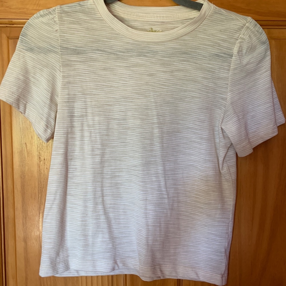 Aerie Top